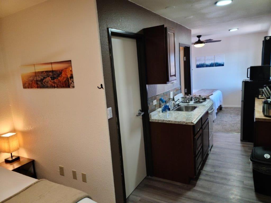 069B Comfortable Suite With Kitchenette And King Bed Near South Rim Sleeps 4 Valle Eksteriør bilde